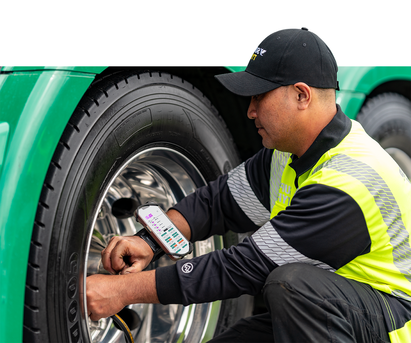 04 Technician Working on Truck 04 Technician Working on Truck